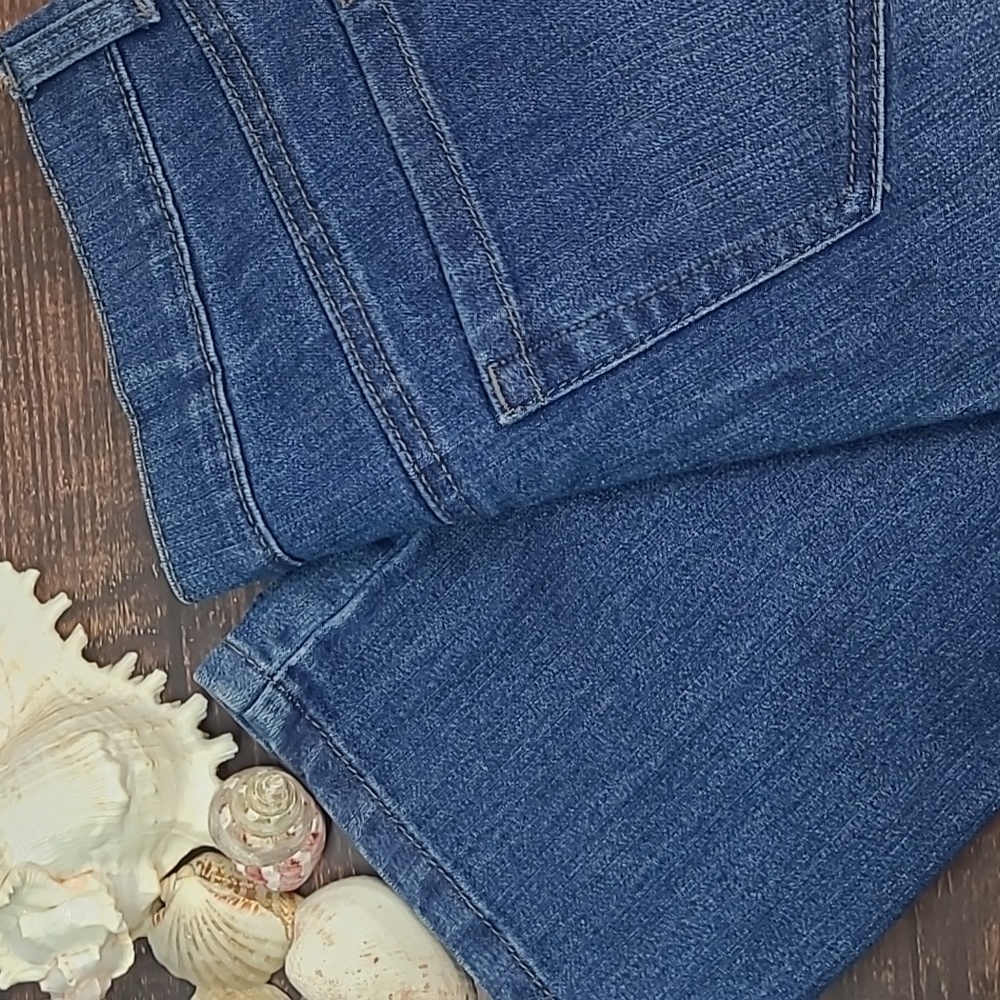 NWOT STYLE & CO PETITE STRAIGHT LEG DENIM BLUE JEANS